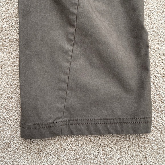 Athleta Taupe Brown Cargo Hiking Pants Women 12 Wide Leg Stretch Utility 918975 - Picture 13 of 15